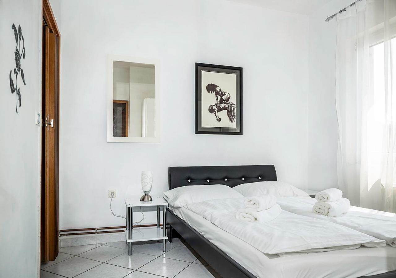 Apartments Tepavac 노비비노돌스키 외부 사진